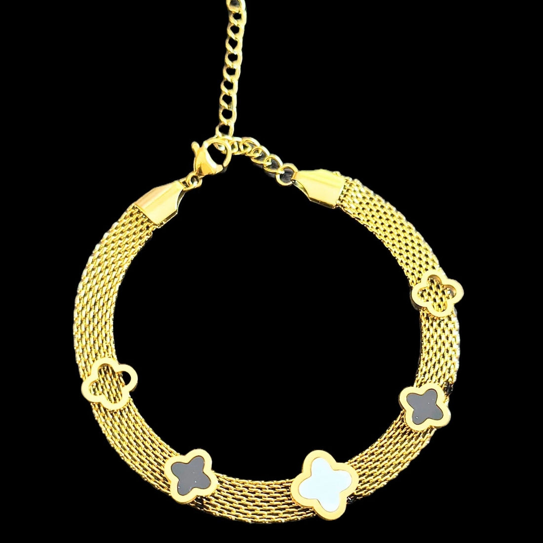 Elevate Your Style with the Classic Grace Bracelet – Timeless Elegance for Every Occasion
