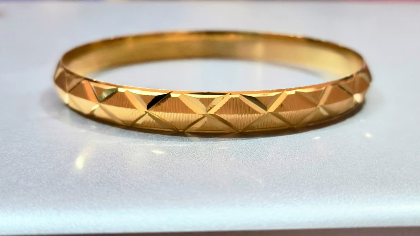 Apex Gold Bracelet